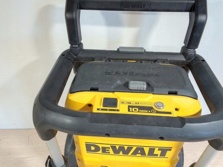 Мойка высокого давления аккумуляторная 2x18V DeWalt [DCMPW1600N-XJ] 70/85/110bar, фото 5