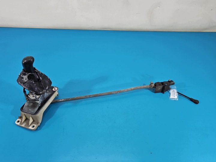РЫЧАГ КУЛИСА ТЯГА ПЕРЕДАЧ SKODA OCTAVIA I 1.6 8V, фото 1