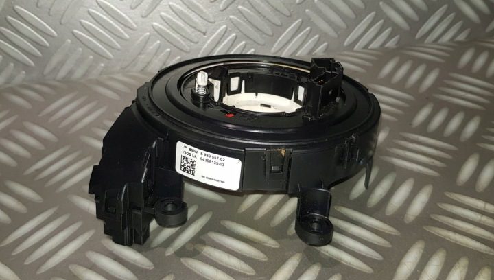 BMW E70 E71 E84 E87 E90 E91 E92 рестайлинг шлейф подрулевой улитка Airbag 6989557, фото 5