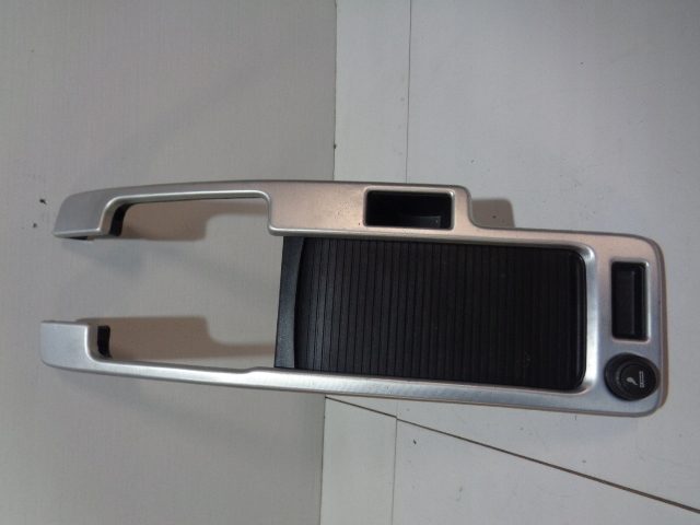 Центральный тоннель шторка Volvo V50 S50 09-12 130586 06582-000 30755392, фото 3