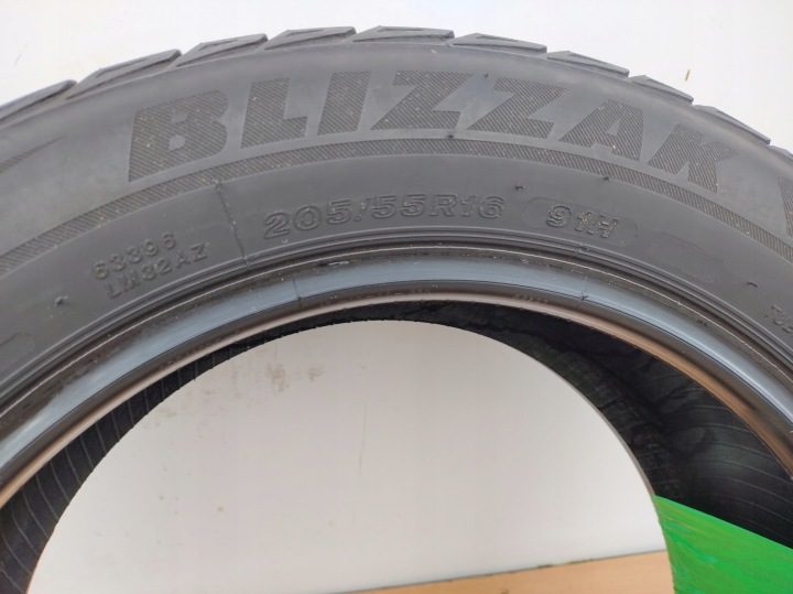 Шина зимняя Bridgestone Blizzak LM-32 205/55R16 91 H сцепление на снегу (3PMSF), фото 5