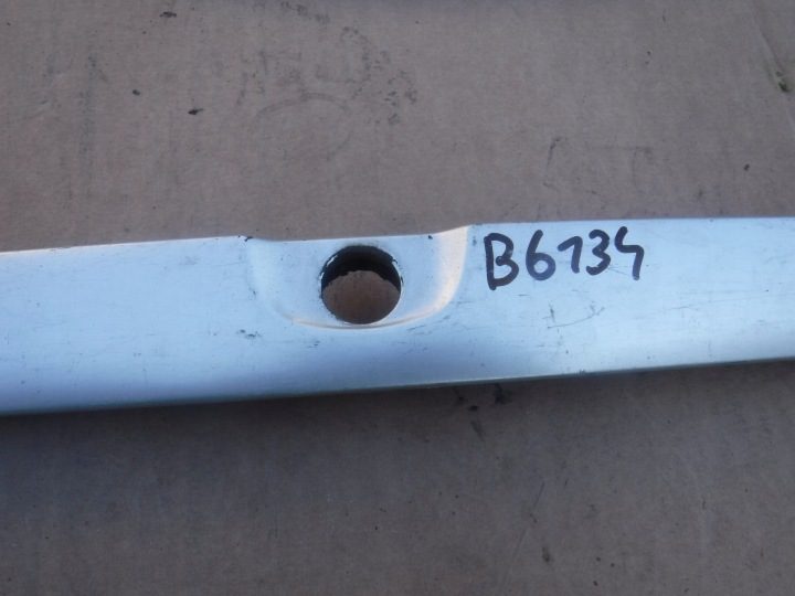 НАКЛАДКА МОЛДИНГ КРЫШКИ БАГАЖНИКА OPEL ASTRA G 90521513, фото 2