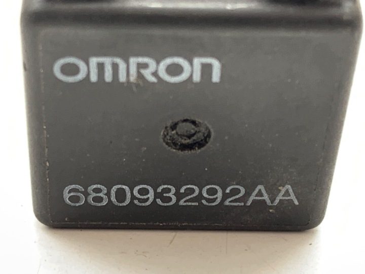 РЕЛЕ OMRON CHRYSLER PACIFICA 68093292AA, фото 4