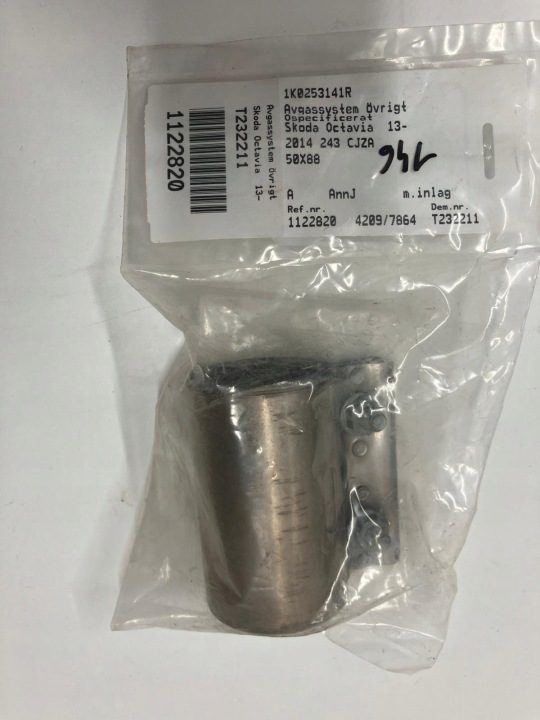 Хомут соединения глушителя VAG AUDI SEAT SKODA VW 1K0253141R OE, фото 1