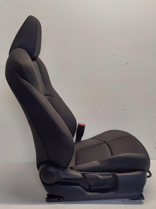 MAZDA 2 TOYOTA YARIS IV СИДЕНЬЯ ДИВАН, фото 8