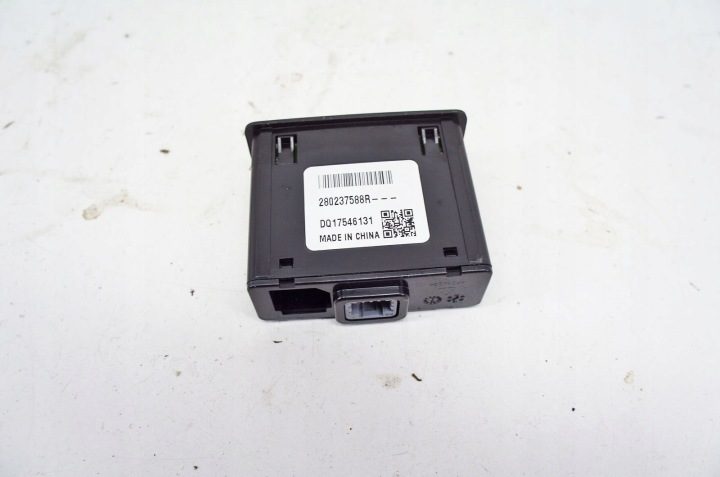 TX267 Renault Koleos II Гнездо Порт USB 280237588R, фото 2
