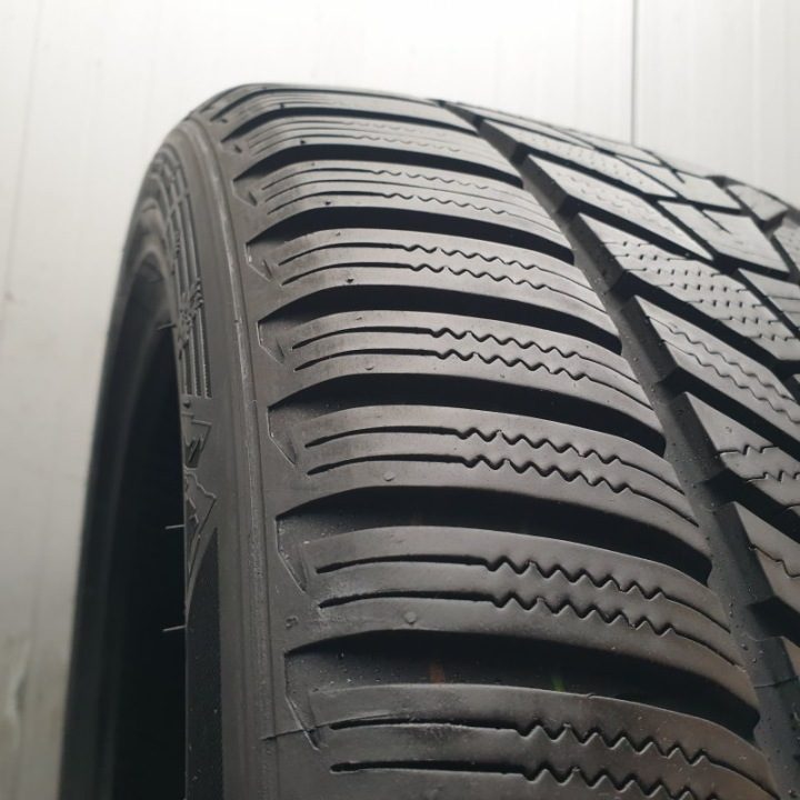 2× Шина зимняя Hankook Winter i*cept evo3 W330 255/40R19 100 В сцепление на снегу (3PMSF), защита диска, усилитель (XL), фото 2