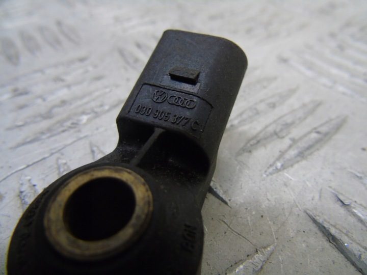 Volkswagen OE 030 905 377C датчик детонации, фото 3