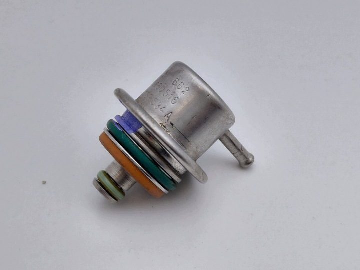 РЕГУЛЯТОР ДАВЛЕНИЯ ТОПЛИВА AUDI A4 B5 1.8 078133534A / 0280160516 NR84, фото 1