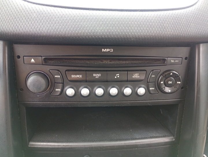 МАГНИТОЛА ОРИГИНАЛЬНАЯ CD brakuje Peugeot 207 SW 06-13, фото 1