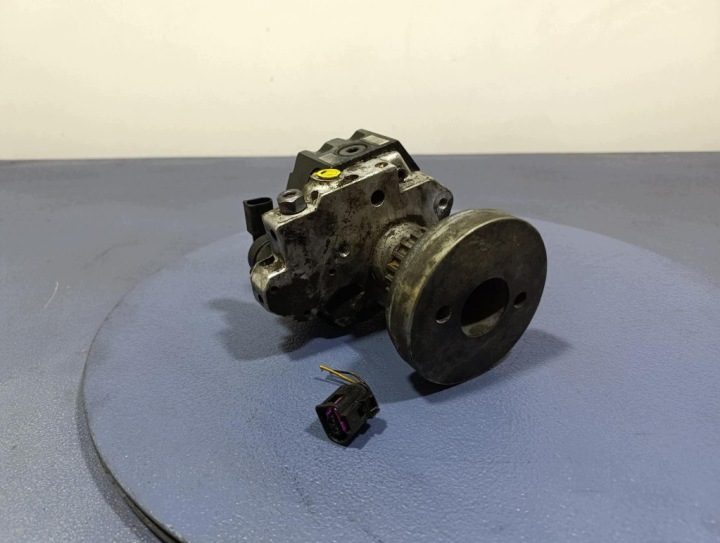 Audi A6 C6 4F 04-08 2.7 TDI 163 л.с. ТНВД 059130755E BSG, фото 1
