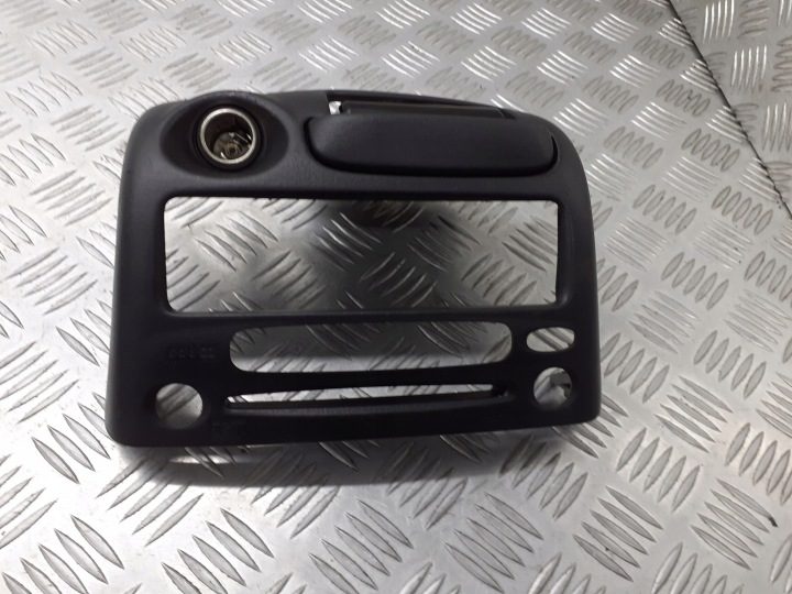 ПЕПЕЛЬНИЦА TOYOTA YARIS VERSO 86220-52020, фото 1