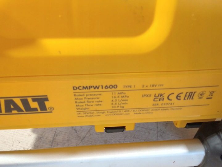 Мойка высокого давления аккумуляторная 2x18V DeWalt [DCMPW1600N-XJ] 70/85/110bar, фото 9