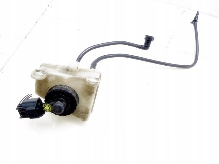 БАЧОК ТОРМОЗНОЙ ЖИДКОСТИ FORD FOCUS MK1, фото 1