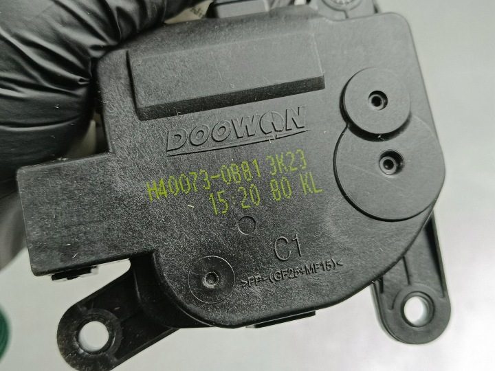2024 KIA Niro Моторчик заслонок обдува H4007308813K23, фото 5