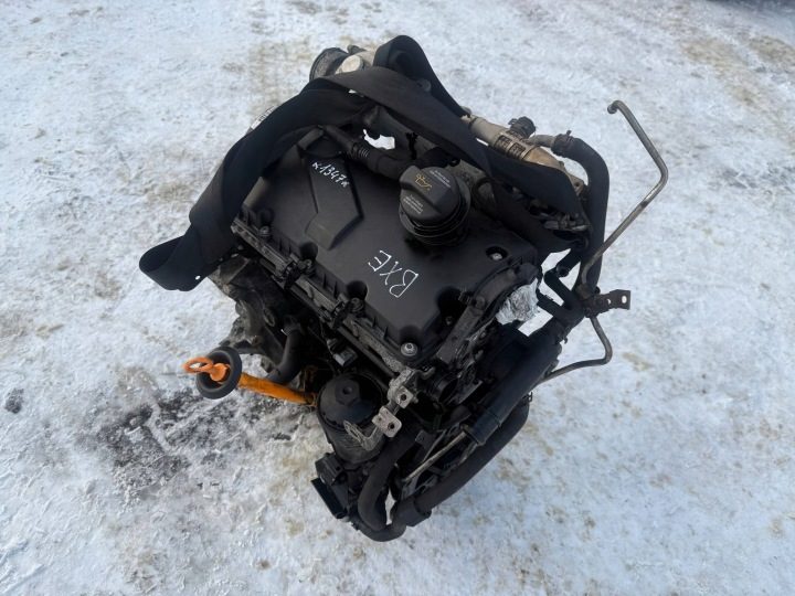 ДВИГАТЕЛЬ С POMPOWTRYSKAMI 1.9TDI BXE AUDI A3 8P GOLF V OCTAVIA TOURAN 03-13 R, фото 1