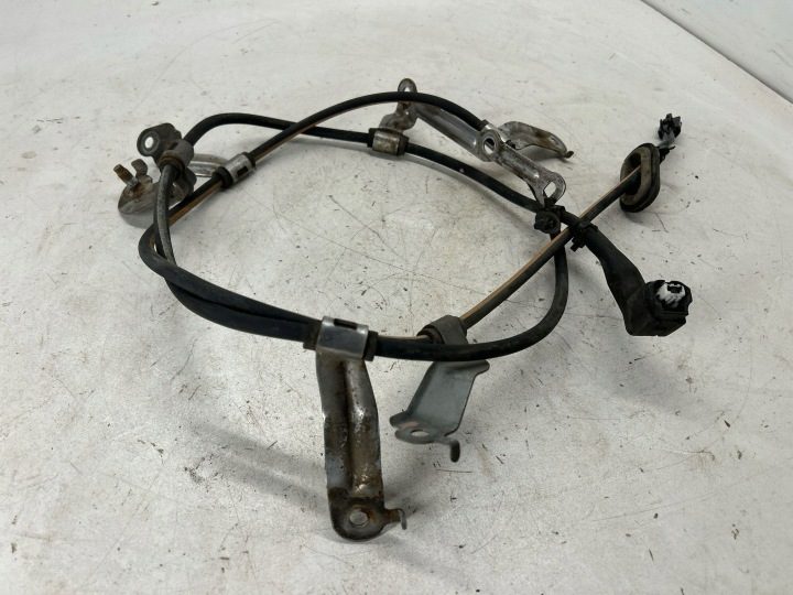 Проводка ручного тормоза Правая сторона Subaru Forester SK 26018SJ000, фото 3