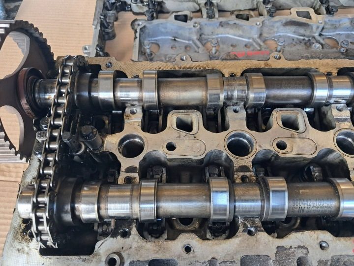 Головка блока цилиндров przygotowana компл. Peugeot Citroen 2.0 2.2 e HDI, фото 2