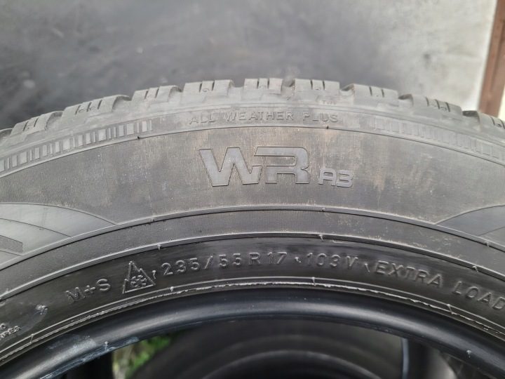 Шина зимняя Nokian Tyres WR A3 235/55R17 103 В сцепление на снегу (3PMSF), усилитель (XL), фото 2