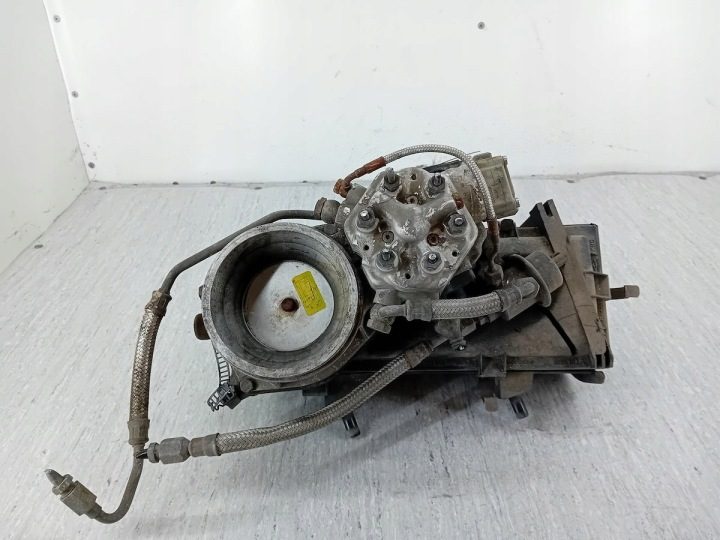 Топливная рампа Audi 90 B3 034133353N 048133837 0438121073 2.0, фото 1