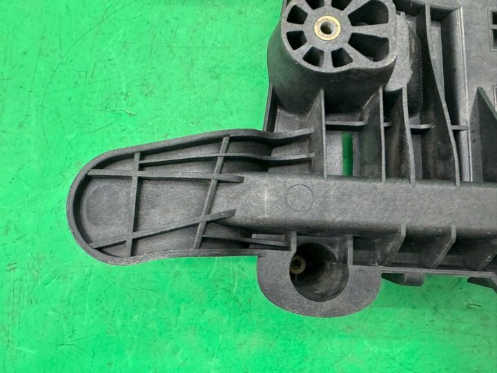 Основание кожух аккумулятора 1K0915333C Skoda Octavia II 2 04-, фото 7