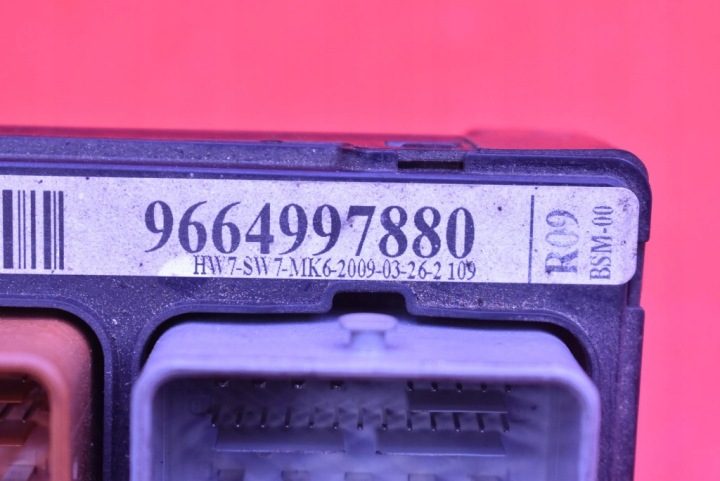 БЛОК ПРЕДОХРАНИТЕЛЕЙ BSM 9664997880 CITROEN C3 I 1.4 8V 73 Л.С. РЕСТАЙЛИНГ 05-09, фото 12