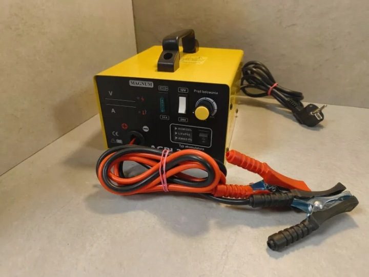Зарядное устройство inwerterowy Magnum AGRI 30 V2 12/24V 30A 230V PB/AGM-GEL/LiFePO4, фото 1