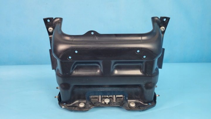 Mercedes EQA 250 21 г. корпус площадка аккумулятора A2436280400 A2436202200, фото 11