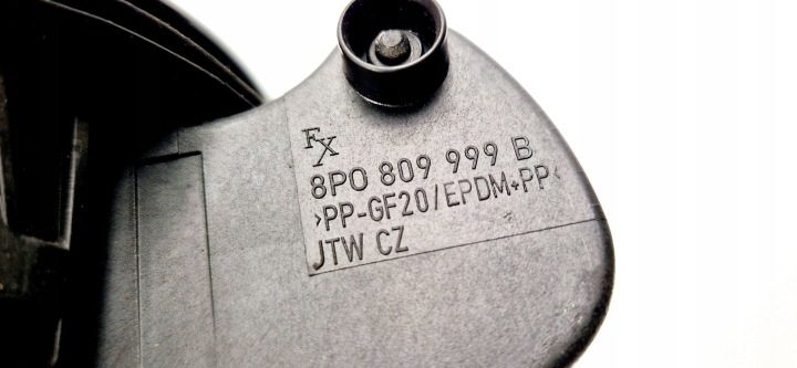 Audi OE 8P0809999B лючок горловины бензобака, фото 6