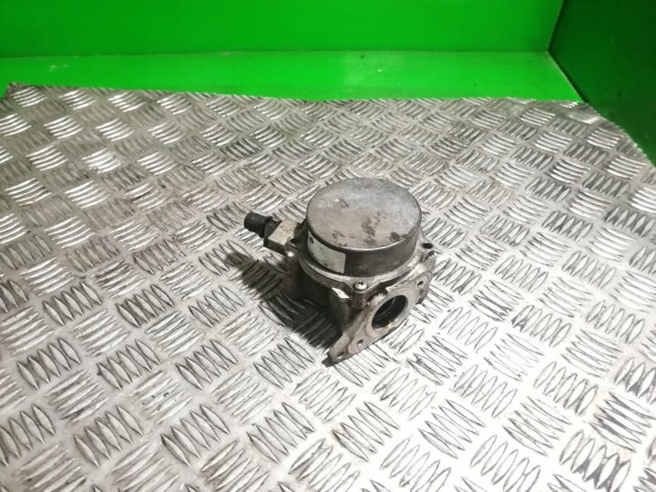 Вакуумный насос 1.8 TFSI BYT Seat Altea Leon 2 Audi A3, фото 2