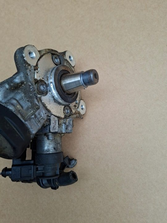 ТНВД 2.0 TDI CBA VW Passat B6 №. 03L130755, фото 3