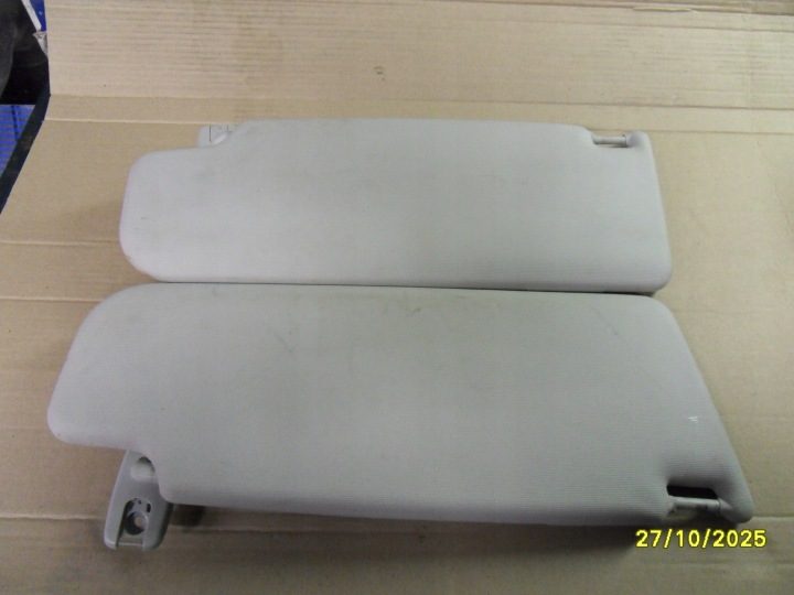 СОЛНЦЕЗАЩИТНЫЙ КОЗЫРЕК VW GOLF V ХЭТЧБЕК 5D 1K0857551 1K0857552 КОМПЛЕКТ, фото 1