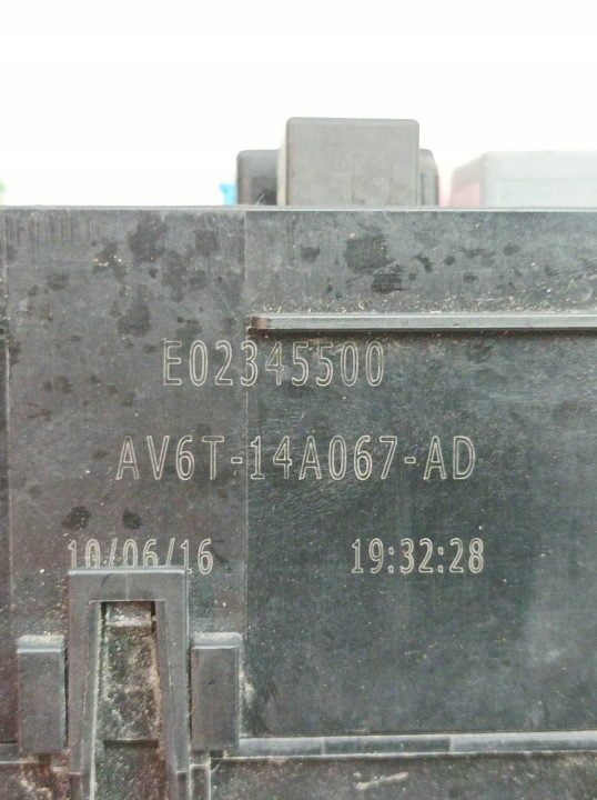 Блок предохранителей AV6T-14A067-AD 1.5 бензин 149 л.с. Ford Kuga II (2012-), фото 2