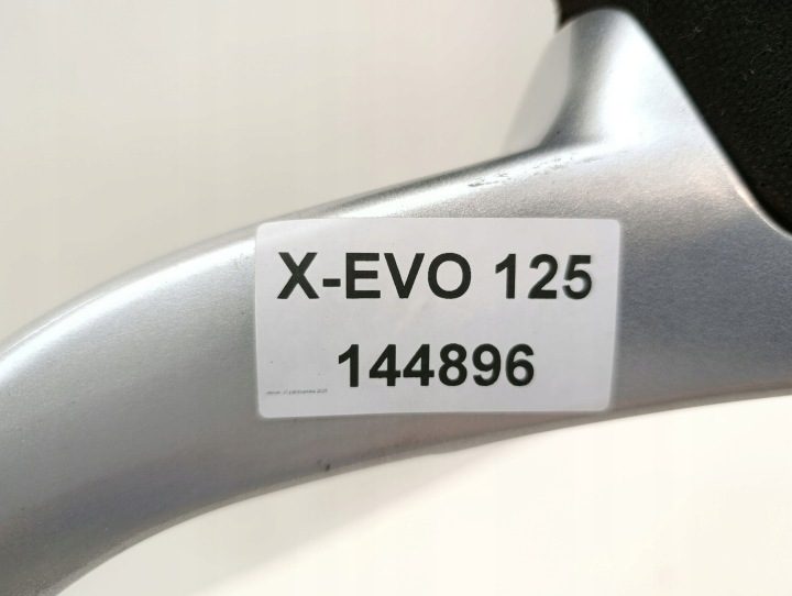 PIAGGIO X-EVO 125 КРОНШТЕЙН СПИНКА ПАССАЖИРА, фото 7