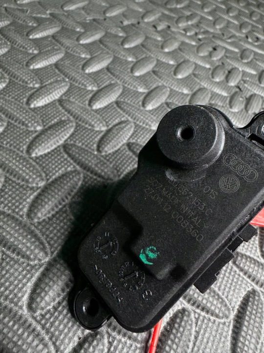 AUDI A6 C6 ПРИВОД ЛЮЧКА ГОРЛОВИНЫ БЕНЗОБАКА 4F0862153a, фото 3