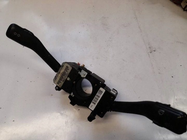 Подрулевой переключатель поворотников OE 8L0953513 Volkswagen Golf IV 4, фото 1