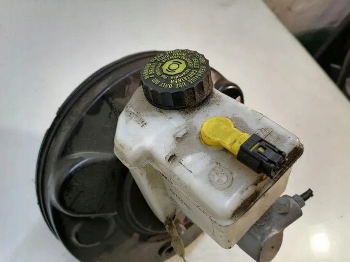 Бачок тормозной жидкости BMW 7 (F01, F02) 25227862540 3.0L дизель 180 кВт 2010, фото 3