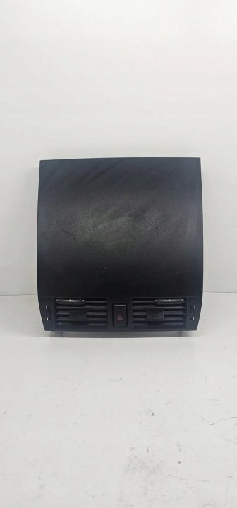 Воздухозаборник консоли MAZDA 3 (BK) B32H55311 1.6L дизель 80 кВт 2006, фото 1