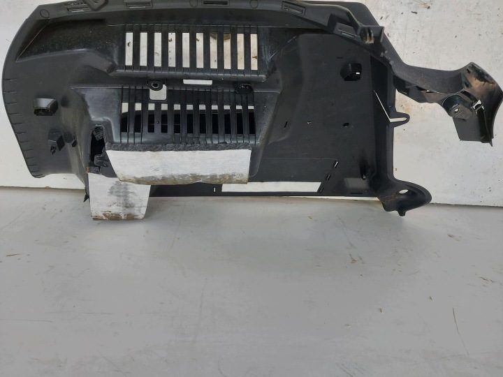Skoda Elroq 5LJ iV85, Обшивка багажника задняя правая 5LJ867428, фото 3