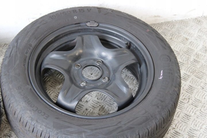 Колеса диски стальные 195/60 R15 лето ET45 Ford Fiesta MK8 рестайлинг, фото 3
