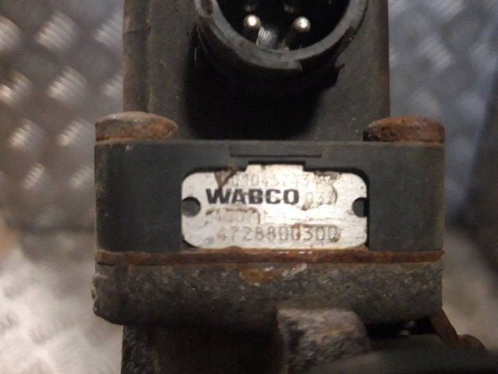 Клапан пневмоподвески Ecas Wabco MAN TGA 4728800300, фото 5