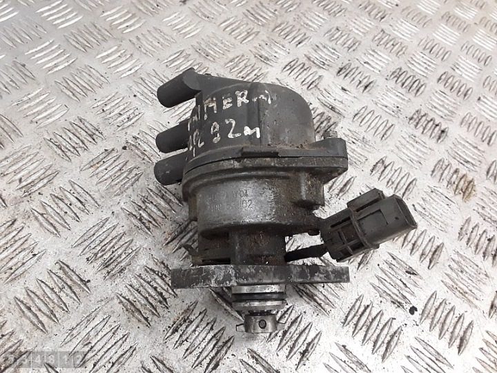 1992 Nissan Primera Распределитель 2000 бензин 2210053j02, фото 1
