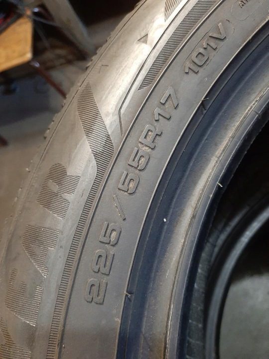 Шина зимняя Goodyear UltraGrip Performance 3 225/55R17 97 H сцепление на снегу (3PMSF), защита диска, фото 11