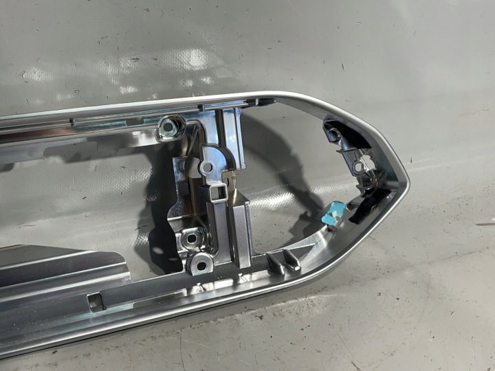 РАМКА НАВИГАЦИИ ДЕКОР ХРОМ PEUGEOT 308 T9 98075499VV, фото 4