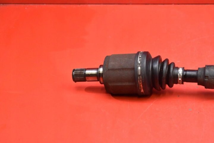 Полуось левая передняя механика Honda Civic 8 VIII 1.8 i-Vtec 142 л.с. 05-08, фото 2