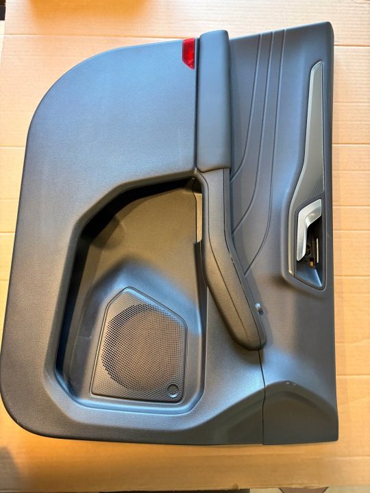 ОБШИВКА ЛЕВАЯ ПЕРЕДНЯЯ FORD KUGA MK3 ST-LINE РЕСТАЙЛИНГ, фото 1