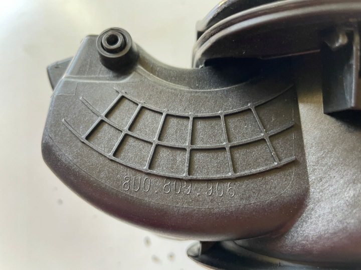 Лючок защита горловины бензобака привод LZ9Y Audi Q3 I 8U 4L0862153D, фото 8
