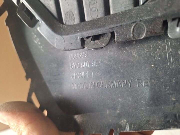 Audi OE 8Y0807682, фото 4