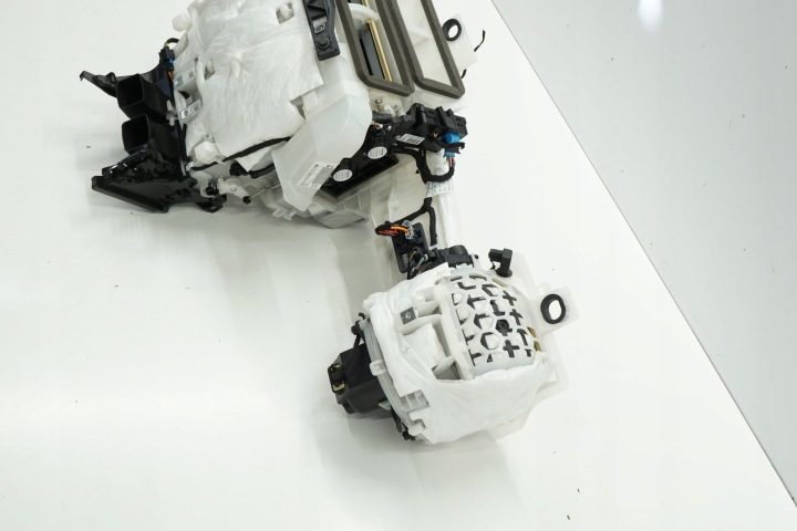 PEUGEOT 3008 II 18 г. ОТОПИТЕЛЬ ВЕНТИЛЯТОР ЕВРОПА 9811149480, фото 3