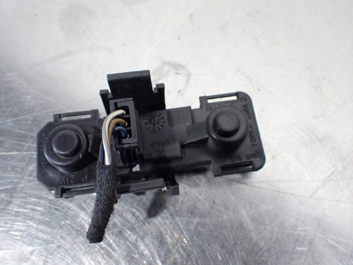 Контакты заднего фонаря SEAT LEON (1M1) 1M6945259 1.9L дизель 81 кВт 2002, фото 1